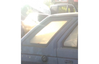 skoda forman 1.3 çıkma sağ arka cam