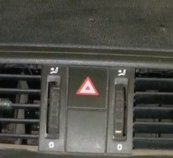 skoda roomster çıkma dörtlü düğme flaşör
