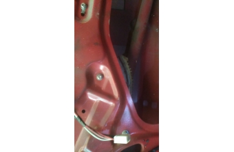 suzuki sx4 çıkma sağ ön cam krikosu
