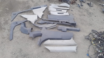 Suzuki sx4 plastik iç trimler sedan kasa