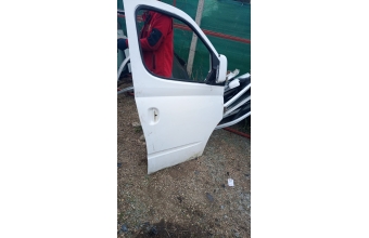 Temsa maxux sağ ön kapı