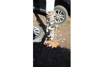 Toyota auris 2007-2012 sol ön tasıyıcı kaliper takım