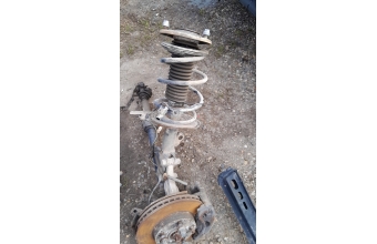 Toyota auris ön amortisör takım 2007-2012