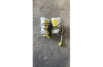 Toyota Auris sağ sol koltuk airbag