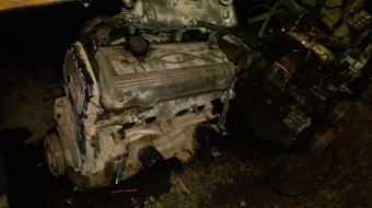 toyota carina 2.0 16 valf komple injection motor