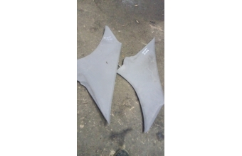 Toyota Carina arka iç plastik kaplamalar