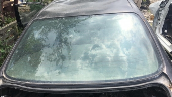 toyota carina çıkma arka cam