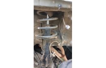 toyota carina çıkma ön sağ amasör yay takoz takımı