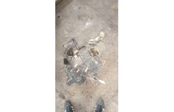 Toyota Carina kalorifer kutusu