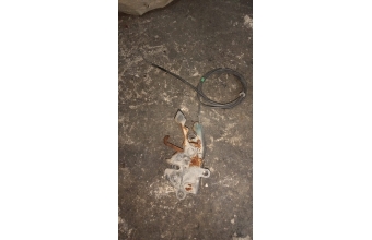 Toyota Carina kaput kilidi kaput teli