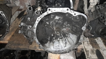 Toyota carina manuel sanziman 2.0 orjinal parça