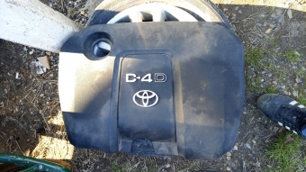Toyota corolla 1.4 d4 motor üst muhafaza
