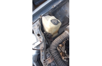 Toyota Corolla ae92 fındık kasa silecek bidon