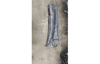 Toyota corolla cam önü ızgarası