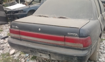 toyota corona 2.0 çıkma dolu bagaj kapağı