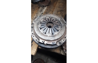 toyota corona 2.0 çıkma volant