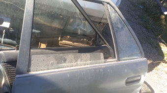 toyota corona çıkma sol arka cam