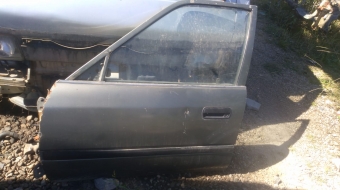 toyota corona çıkma sol ön kapı