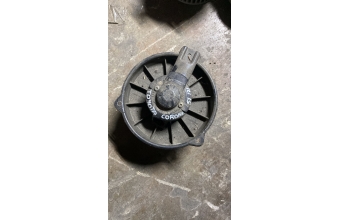 Toyota corona kalorifer motoru