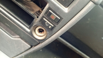Toyota Corona st171 kasa 4 lü düğme flasör 1500tl