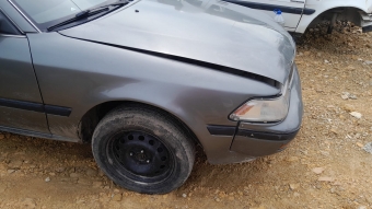 Toyota corona st171 kasa sag ön camurluk 2500tl