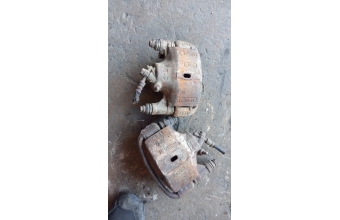 toyota Corona st171 sağ sil ön fren kaliperleri orjinal parça