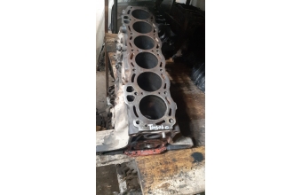 toyota cressida 6 silindir çıkma boş motor bloğu