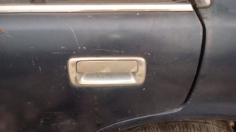 toyota cressida çıkma sol arka kapı kolu