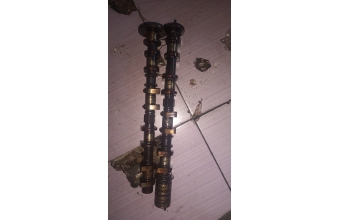 Toyota Yaris 1.3 eksantrik milleri