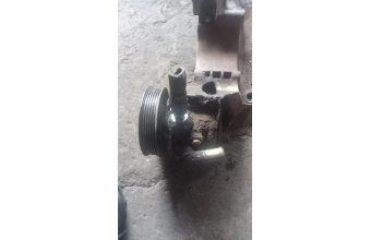 Volkswagen bora 1.6 akl direksiyon pompa