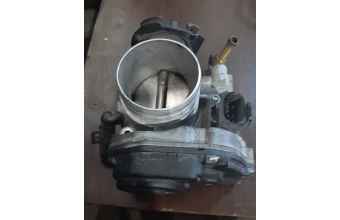 volkswagen bora 2.0 çıkma gaz kelebeği