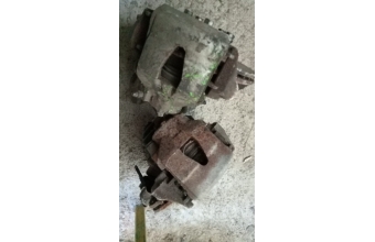 Volkswagen Bora ön sol sağ fren kaliperi