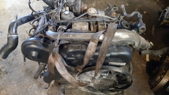 volkswagen passat 2.5 tdi v6 akn çıkma motor oem 05913021l
