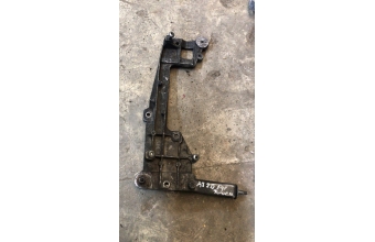 Volkswagen Passat B6 2.0 Golf 3-5 EGR tutucu braket