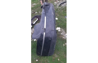 volkswagen passat b6 çkma arka tampon ufak hasarlı