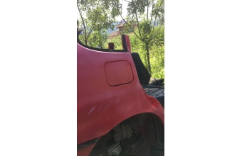 volkswagen polo clasic çıkma depo kapağı