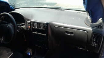 Volkswagen Polo hb torpido