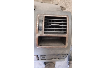 volkswagen transporter t5 çıkma sağ difüzör