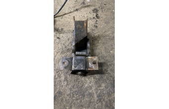 Volvo 460 motor kulağı